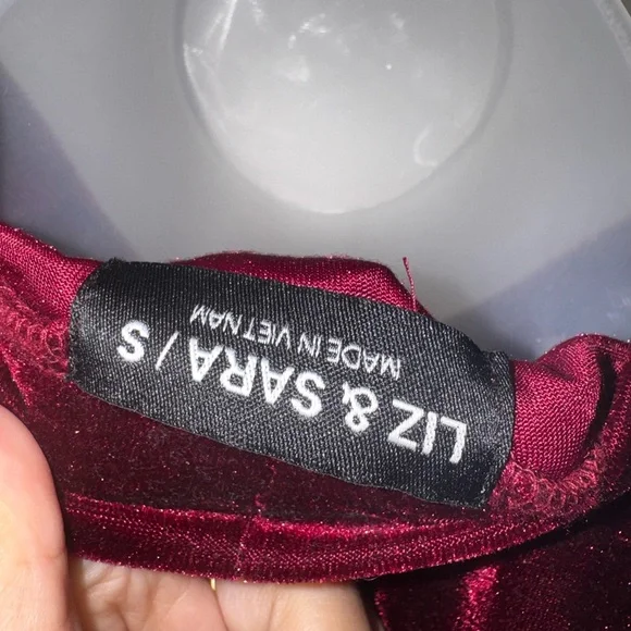 Chic Velvet High-Neck Bodysuit - Deep Burgundy - Picture 3 of 3